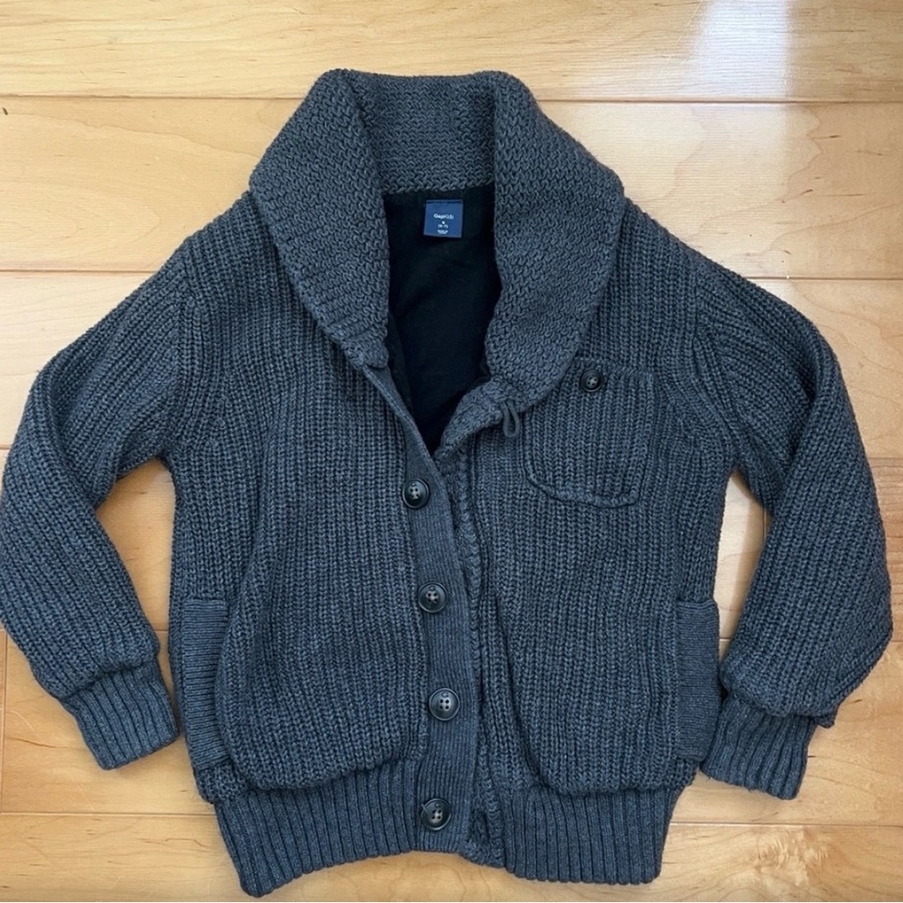 Cozy Gray Knit GAP Kids Jacket Sweater